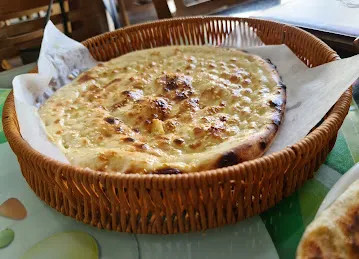 Pak Zalmi Restaurant