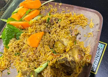 Pak Zalmi Restaurant