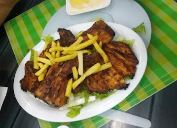 Pak Zalmi Restaurant