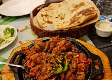 Pak Zalmi Restaurant