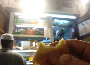 Pakora Shop پکوڑے کرارے