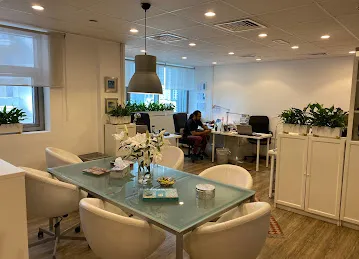 Paradise Oasis Real Estate Brokers