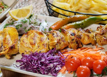 Pariyas Restaurant & Grill