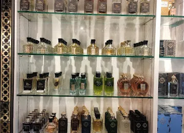 Paro Oud and Perfumes Satwa Branch