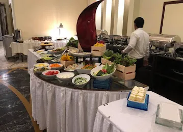 Pearl Kainan (Filipino Cuisine Restaurant)
