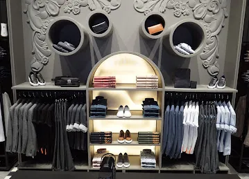 Pellini Dubai Hills Mall - L1