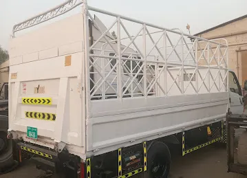 Pickup and recovery services