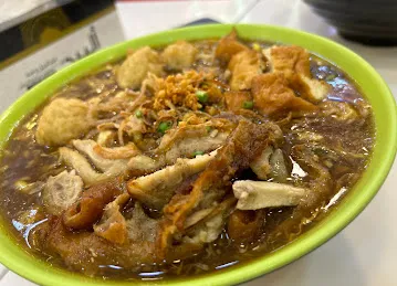 Picnic Pinoy Lomi House Restaurant