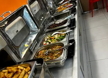 Picnic Pinoy Lomi House Restaurant
