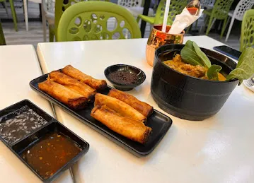 Pinoy Tambayan Restaurant