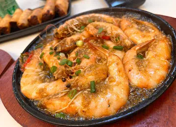 Pinoy Tambayan Restaurant