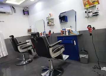Pisa Haircutting