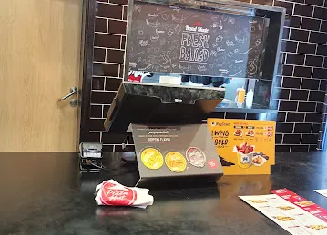 Pizza Hut