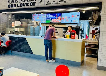 Pizza Hut AL Majaz Water Front