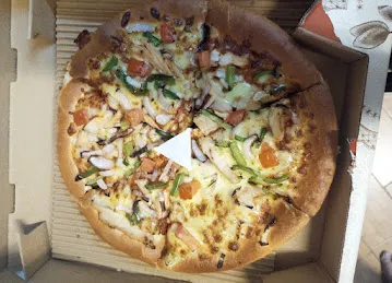 Pizza Hut Enoc Rashidiya