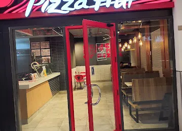 Pizza Hut Oud Maitha Al Naser Club
