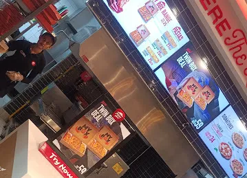 Pizza Hut Oud Maitha Al Naser Club