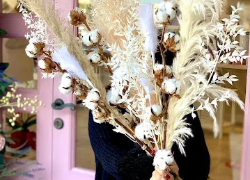Plaisir Cadeaux et Fleurs | Flower Shop | Order Flowers Online