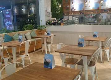 Poke & Co - DIFC