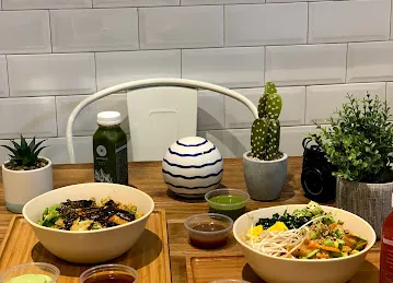 Poke & Co - JLT