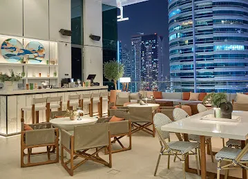 Pool Bar