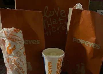 Popeyes Louisiana Kitchen - Al Rigga