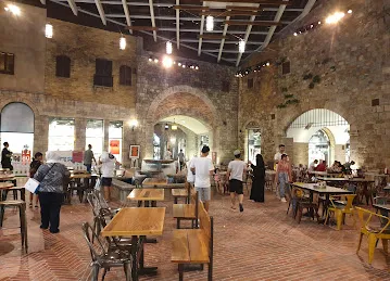 Project Pie Outlet Village