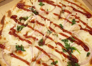 Project Pie Outlet Village