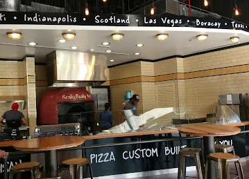 Project Pie Outlet Village