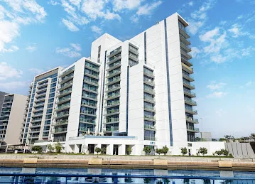 Q Residence