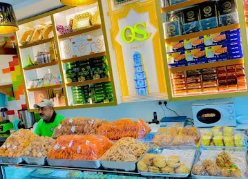 Qaser Sialkot Sweets & Restaurent