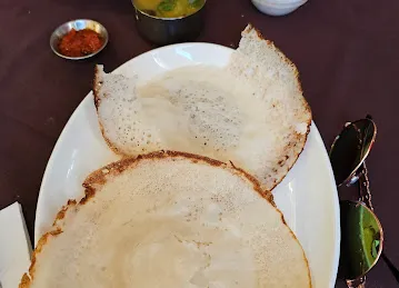 قهوه خانه حرومی