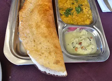 قهوه خانه حرومی