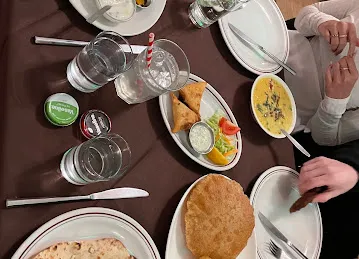 قهوه خانه حرومی
