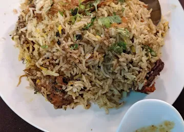 قهوه خانه حرومی
