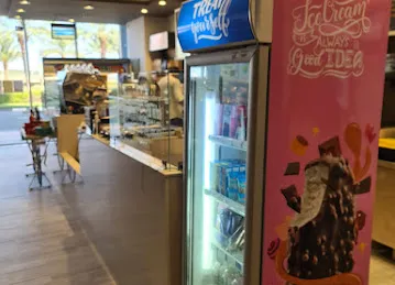 Qisocafe Foodmart Happiness