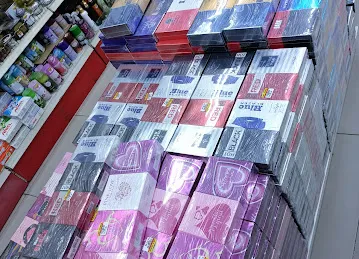 قریة برج الهدایا العين