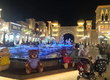 قرية الصنعة للمنتجات الاماراتية alsanaah village for Emirati products