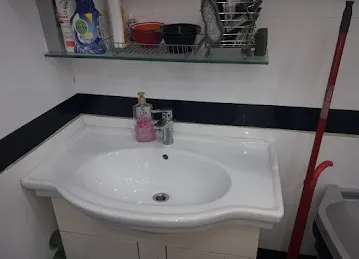 Quality Saloon