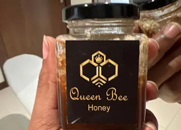 Queen bee honey and herbs trading-Circle Mall