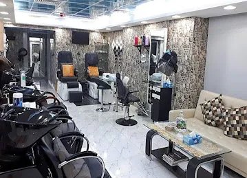 Quieter Ladies Salon