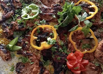 Ramalat Zakher Kitchen
