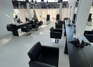 Rami Makeover Hair & Beauty Salon