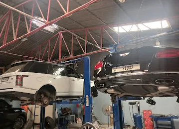 Range Rover Repair Sharjah UAE - Sama Al Hadbaa مركز خدمة رينج روفر الشارقة - سما الحدباء