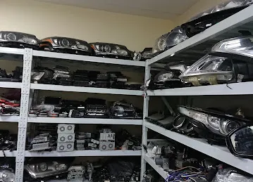 Range Rover Used Parts - White Line Used Parts Trading