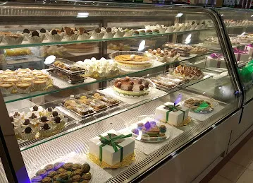 Ranjinh Cheesecake Cafe