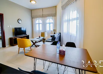 Rare Holiday Homes - 516 Med-41