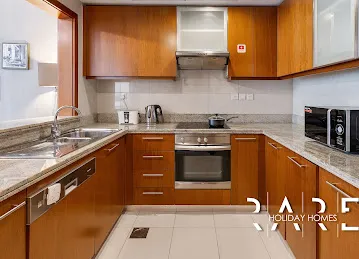 Rare Holiday Homes - Apt#B201 Standpoint