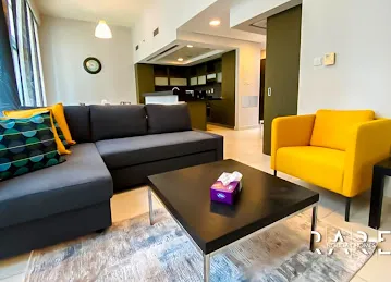 Rare Holiday Homes - Loft Central - 2503