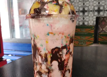 Rashid ali Hassan Cafeteria Shahama